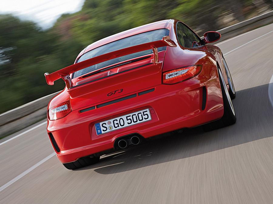  Porsche 911 GT3 2009 года  (фото 8 из 39)